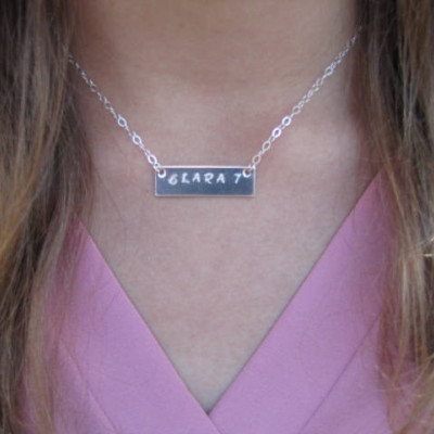 Bar Hand Stamped Halskette Bar mit Monogramm Halskette Bar Amuletten Bar Personalisierte Halskette