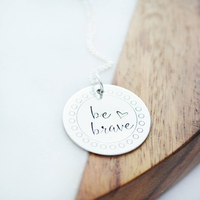 Be Brave Halskette Sterlingsilber Halskette Personalisierte Weihnachtsgeschenk für Tochter Be Brave Schmuck Frauen Geschenk Ideen