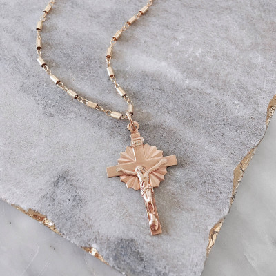Kreuz Halskette - Dainty goldene Halskette - 14k GF Halskette - Religiöse Halskette - Gold Schmuck - Kruzifix Halskette