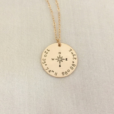 Benutzerdefinierte Koordinaten Halskette - Kompass Halskette - Abschluss Halskette - Jahrestag Geschenk - Geschenk zu ihrem Geburtstagsgeschenk - Hochzeitsgeschenk