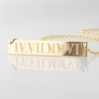 Benutzerdefinierte 14k GOLD füllte Gravierte Halskette Römische Zahl horizontaler Balken Typenschild - personalisierte Hochzeitstermine - Engagement - Jahrestag