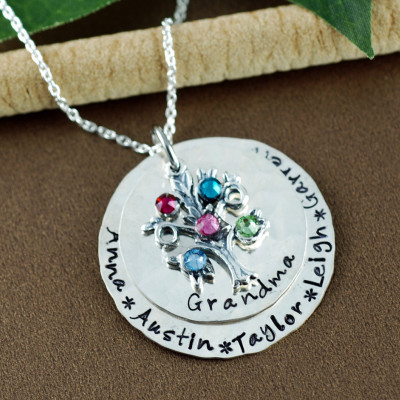 Stammbaum Großmutter Halskette - Hand Stamped Halskette - personifizierte Sterlingsilber Halskette - Baum des Lebens Schmuck - Geschenk für Oma