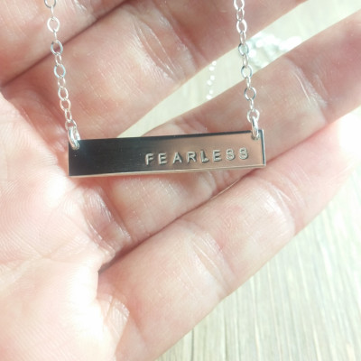 Fearless inspirierend bar Halskette - Jahrestag Halskette - Datum Halskette - Familie Halskette - Mutter Halskette - Geschenk für sie