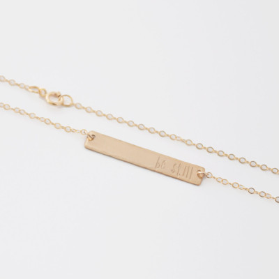 Gold Mantra Halskette Personalisierte Gold Bar Zitat Seien Sie noch Halskette Personalisierte Reck