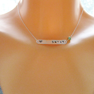 Hebräischer Name Halskette - personifizierte Halskette - Bar Halskette - Halskette Geburtsstein - Namensschild Halskette - Schmaler Bar Halskette - Silber Bar Halskette