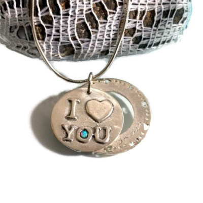 Ich liebe dich Halskette - Liebe Halskette - hängende Halskette des Charmes - Sterling Silber - Stamped Halskette - Herzcharmehalskette - Valentinstag Geschenk