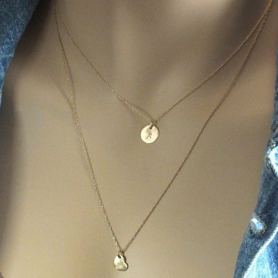 Anfängliche Halskette - Tiny Gold Initial Halskette - 14k Solid Gold Initial - Tiny Gold Initial Disc Halskette - Anfangshalskette - vollkommenes Geschenk