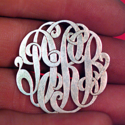 Monogramm Anfang Halskette Januar 01 bis 02 Zoll Handcrafted Designer Sterling Silber Personalisierte Monogramm Halskette Made in USA