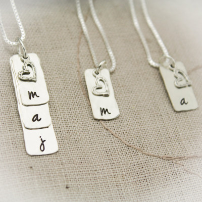Mutter - Großmutter - Tochter und Enkelin Halskette Set Personalisierte Drei (3) Schichten Silbernen Hand Stamped Schmuck