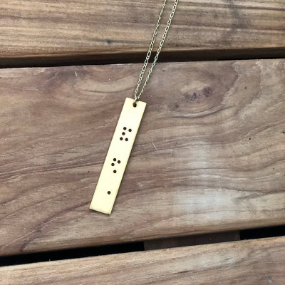 PERSONIFIZIERTEN Braille Halskette - Braille inspirierte Halskette - gravierte Halskette - 14k Gold überzogen - Braille Halskette - Braille Schmuck - Gewohnheit
