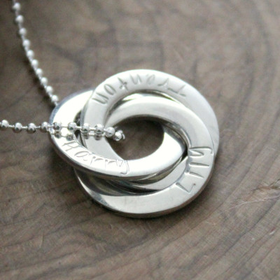 Personalisierte - Interlocking Ring Halskette - russische Ring Anhänger - Valentine Geschenk - kundenspezifische Familien Halskette - ineinander greifenden Ringen Rosaline Halskette