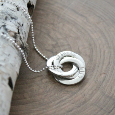 Personalisierte - Interlocking Ring Halskette - russische Ring Anhänger - Valentine Geschenk - kundenspezifische Familien Halskette - ineinander greifenden Ringen Rosaline Halskette
