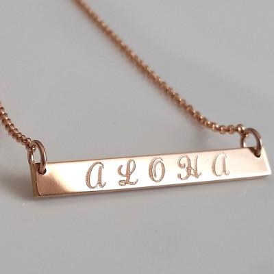 Personalisierte Bar Halskette mit Namensschild in Roségold - Individuelle Gravur in Gold und Silber - Dainty Nameplate Halskette mit Custom Message