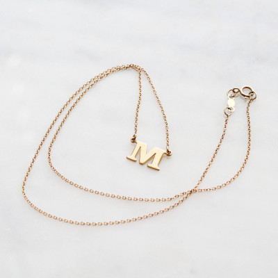 Solid Gold Initial Halskette
