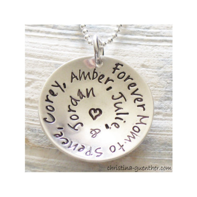 Personalisierter Mama Schmuck Großmutter | Handgestempelter Name | Handmade Sterling Silber | Spirale der Liebe | Christina Guenther