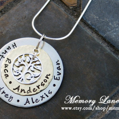 Baum des Lebens Halskette Geschenk für Mamma - Geschenk für Großmutter - Enkel Namen - Kindernamen - Baum des Lebens - die personalisierte - Hand gestempelt