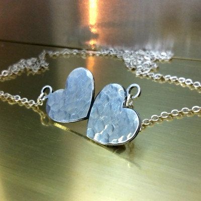 Zwei Herzen Halskette - Liebe Halskette - Tag Geschenk - Herzhalskette - romantische Halskette - Engagement Halskette - sinnvoller Schmuck