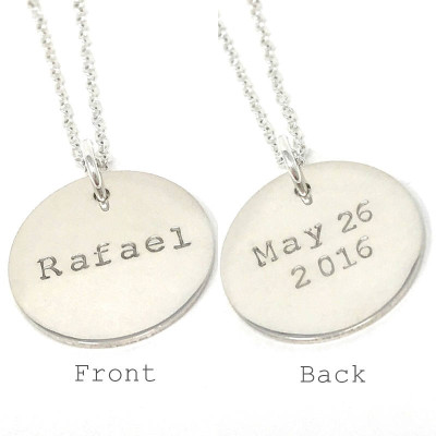 Promi Art Name Halskette mit Datum auf der Rückseite Doppelseitige Namenskette personalisieren silberne Halskette