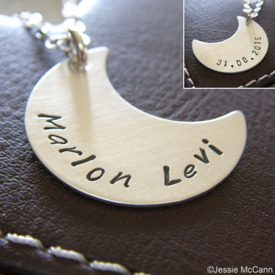 Crescent Moon Charm Halskette Personalisierte Sterling Silber Hand Stamped Schmuck Individuelle Anhänger (Single Side oder Double Side Stamping)