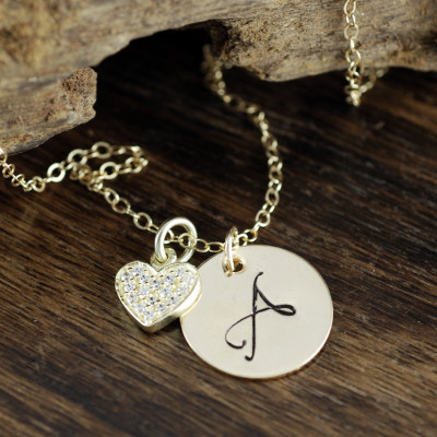 Personalisierte Herz Halskette - Gold Initialen Herz Halskette - CZ Herz Halskette - Mutter Tagesgeschenk - Jahrestag Halskette - Geschenk für Frau