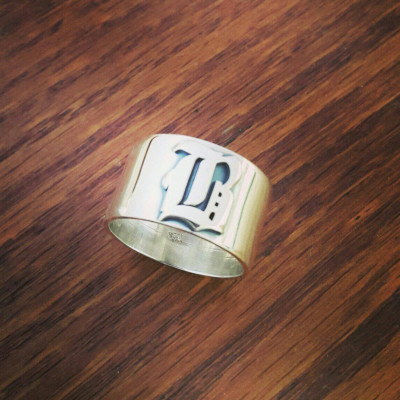 Personalisierte Namen Ring - Initial Ring - Männer Gothic Ring - alter englischer Vintage Art Monogramm Ring - Gothic Silber Ring - Frauen Brief Ring