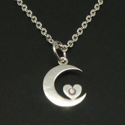 Silver Moon und Herz Halskette Mond Schmuck - Celestial Schmuck - Crescent Moon Halskette - Mond Halskette - Wolf Lovers Igft - 