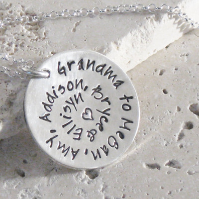 Spirale der Liebe | Round and Round | Personalisierte Hand Stamped Name | Mama Schmuck Großmutter | Handmade Sterling Silber | Christina Guenther
