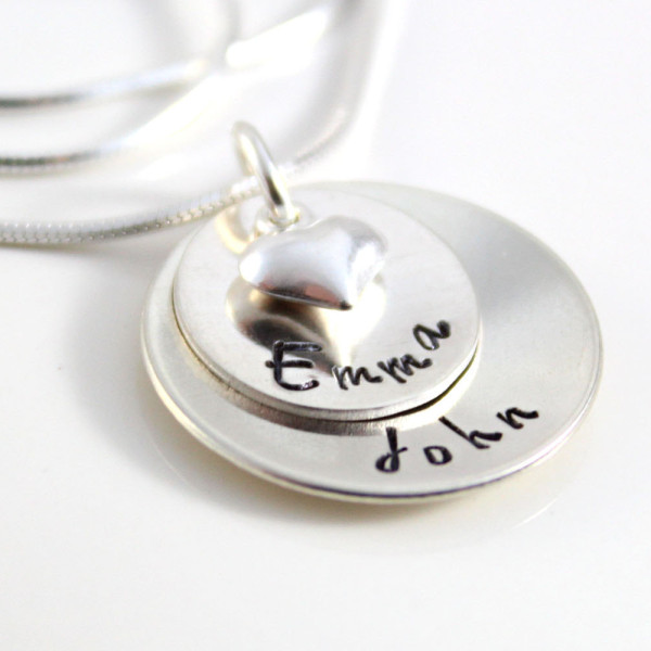 Sterling Silber Name Schmuck | Die personalisierte zwei Namenskette - geschwollene Herz Charme - individuell gestaltete Mom Halskette - einzigartige Geschenke für Mama