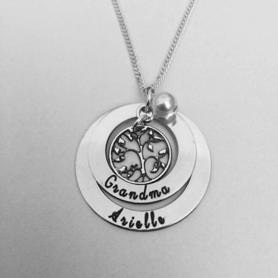 Muttertagesgeschenk - personifizierte Stammbaum Halskette - personalisierte Geschenk für sie - Familie Namenskette - Muttertagesgeschenk - Mütter Halskette