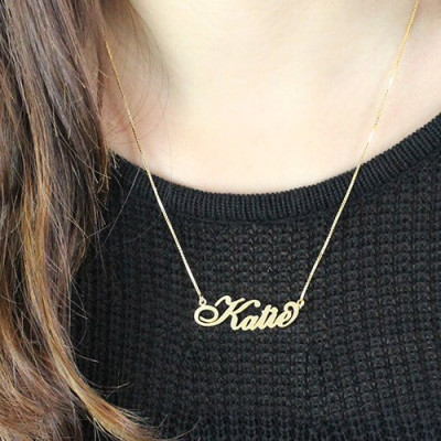 Halskette Carrie Namensschild in 18 karätigem Gold überzogen personalisierte