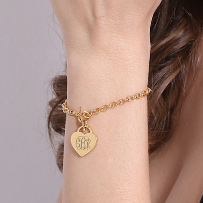 Herz Monogramm Initialen Charme Armbänder in 18 karätigem Gold überzogen