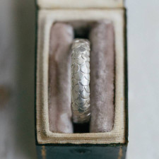 Fischmuster Ring aus Gold: Ein tiefer Blick in die Handwerkskunst