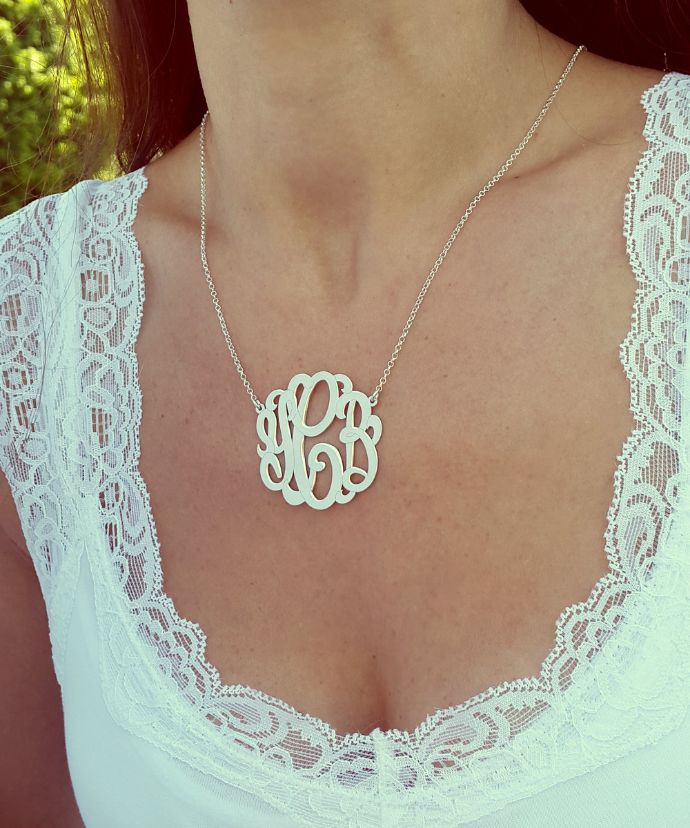 Personalisierte Silber Monogramm Halskette - 1.5 Zoll - Weihnachtsgeschenk