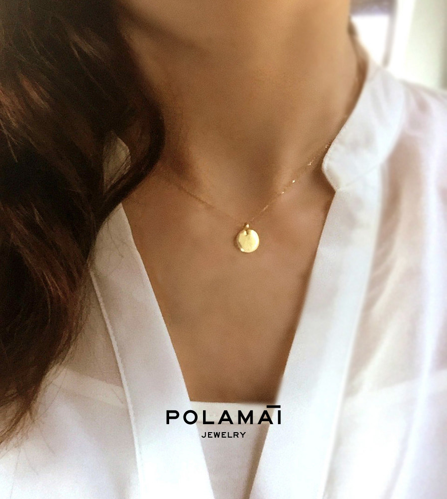 Gold Disc Halskette mit Gravur | 18k Massivgold Kreis Anh&auml;nger | Personalisierter Schmuck