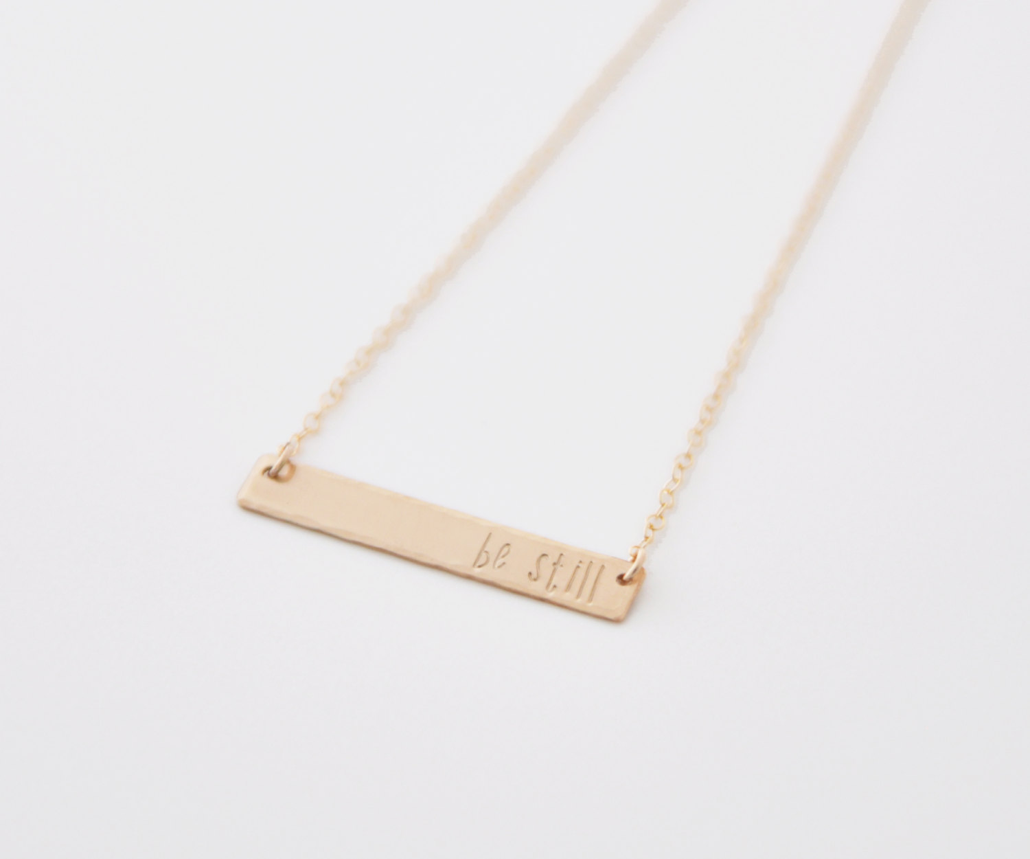 Personalisierte Gold Mantra Halskette mit Zitat - Seien Sie Inspiriert - Handgefertigt