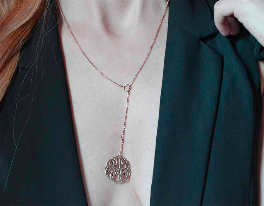 Anf&auml;ngliche Halskette Lariat Stil mit Y Monogramm Anh&auml;nger in Rosa - Trendige Weisearthalskette