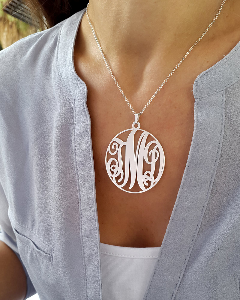 Personalisierte Monogramm Halskette aus 925 Sterling Silber - Gro&szlig;es Kreis Monogramm - 1 bis 75 Zoll - Geschenk f&uuml;r sie
