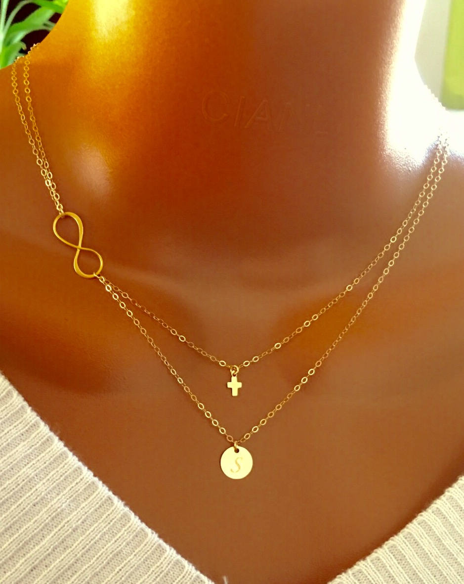 Personalisierte Unendlich Kleines Kreuz und Disc Halskette - 14k Gold gef&uuml;llt - Geschenk mit Gravur