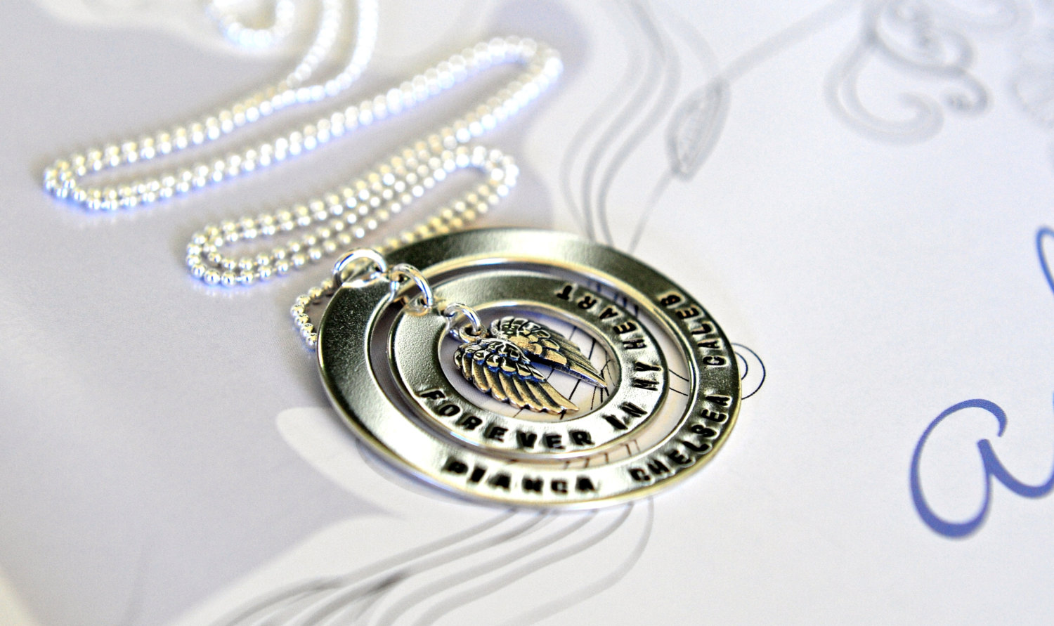 Personalisierte Mutter Halskette aus Sterling Silber - Handgestempelter Schmuck f&uuml;r Mom - Namenskette mit individueller Gravur
