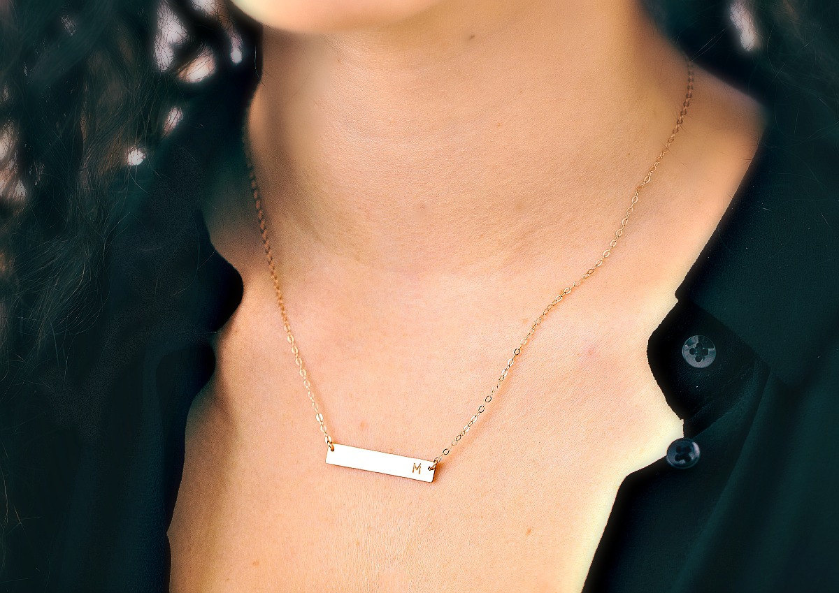 Personalisierte Rose Gold Bar Halskette | Gravierte Name Bar | Promi Stil | 14kt Gold | Pink Gold Bar