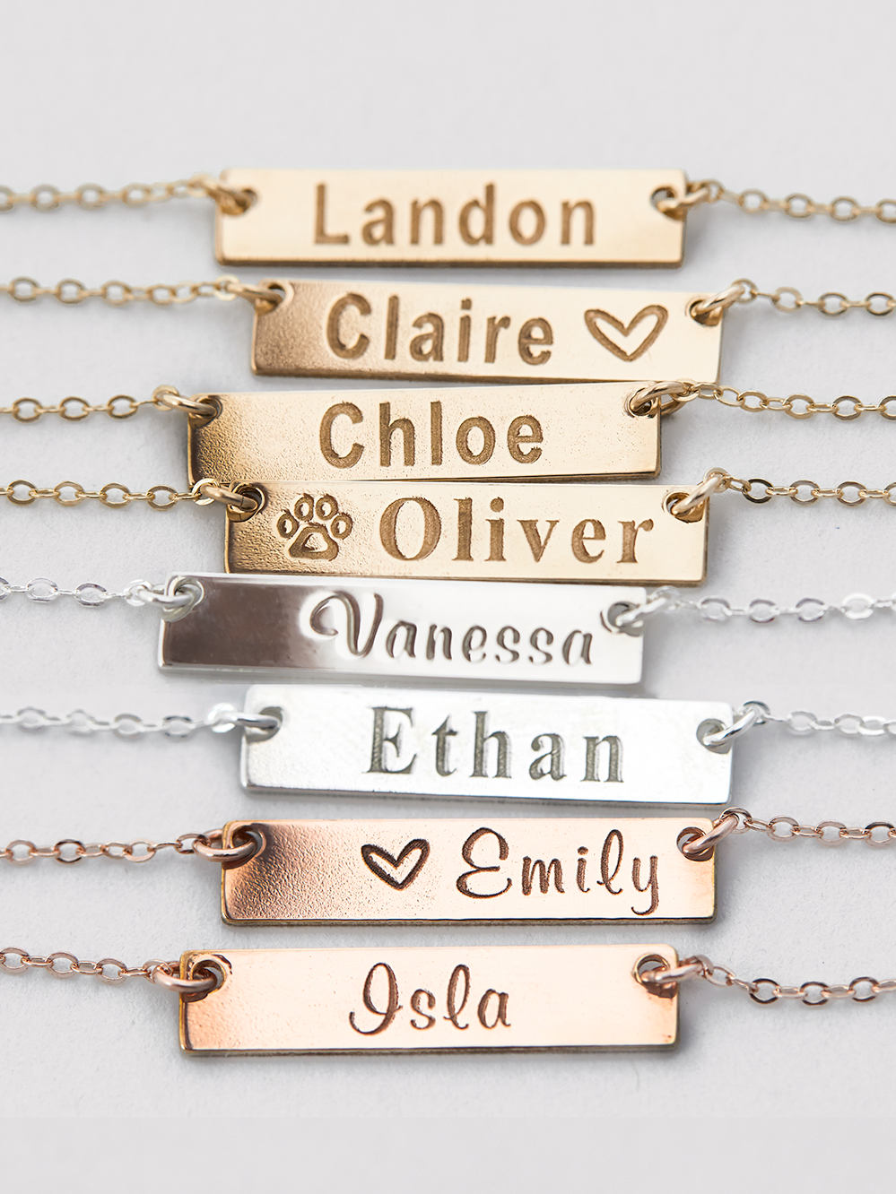 Personalisierte Namenskette aus Gold - Bar Halskette mit Initialen und Daten - Sterling Silber - Gold und Rose Goldf&uuml;llung