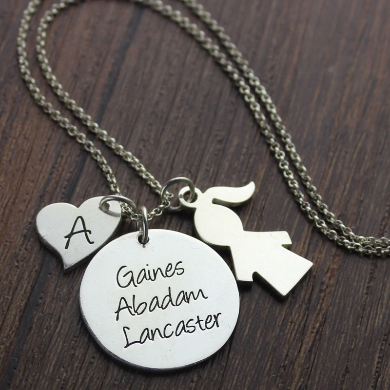 Personalisierte Mutter Halskette mit Kindernamen Charm aus Sterling Silber - Geschenk f&uuml;r M&uuml;tter
