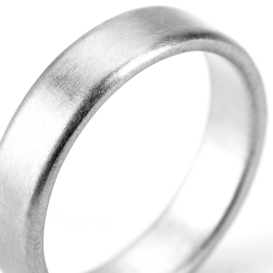 Herren Geb&uuml;rstetes Kissen Ehering aus 18 Karat Gold