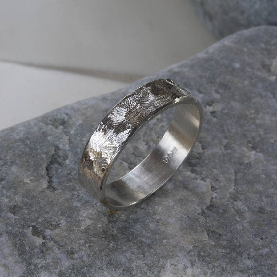 Handgemachter Unisex Strukturierter Silber Band Ring - Hochwertiger Schmuck